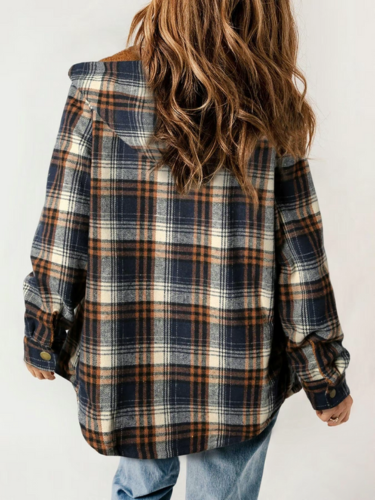 Hannah – Chic Plaid Jacket