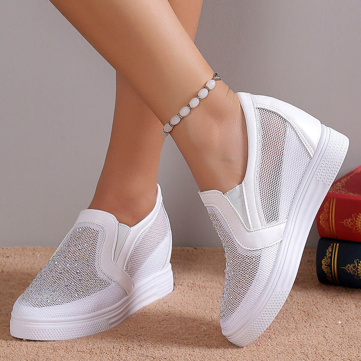 Jean – Modern Sparkle Sneakers