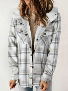 Hannah – Chic Plaid Jacket