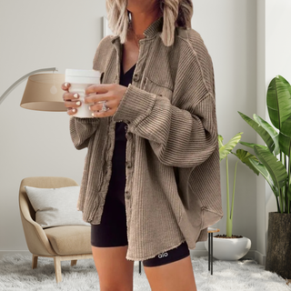 Isobel – Cosy Loose Fit Batwing Sleeve Button-Down Jacket