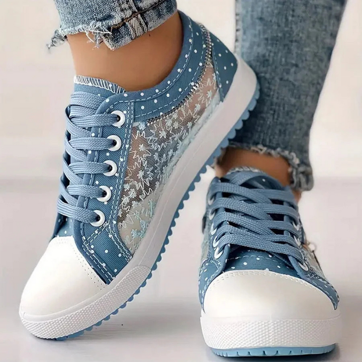 Cordelia – Elegant Floral Sneakers