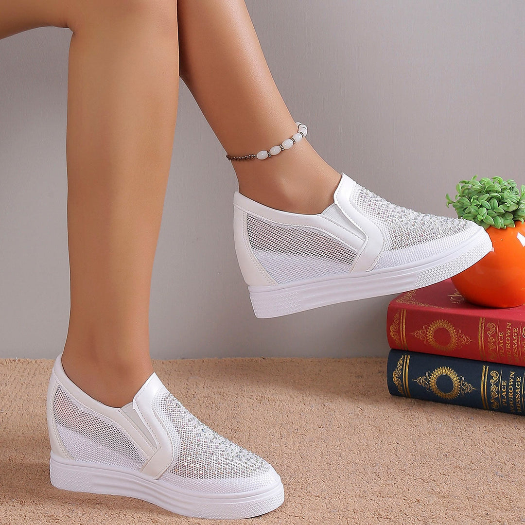 Jean – Modern Sparkle Sneakers