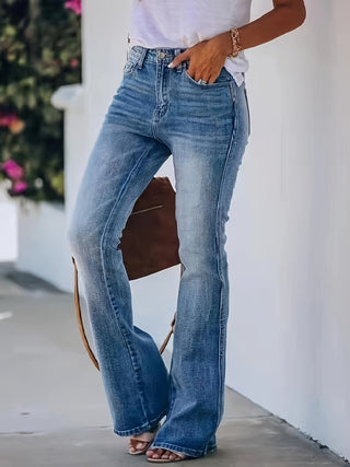Cynthia – Classic Mid-Rise Flare Jeans