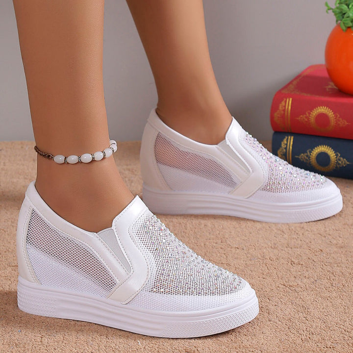Jean – Modern Sparkle Sneakers