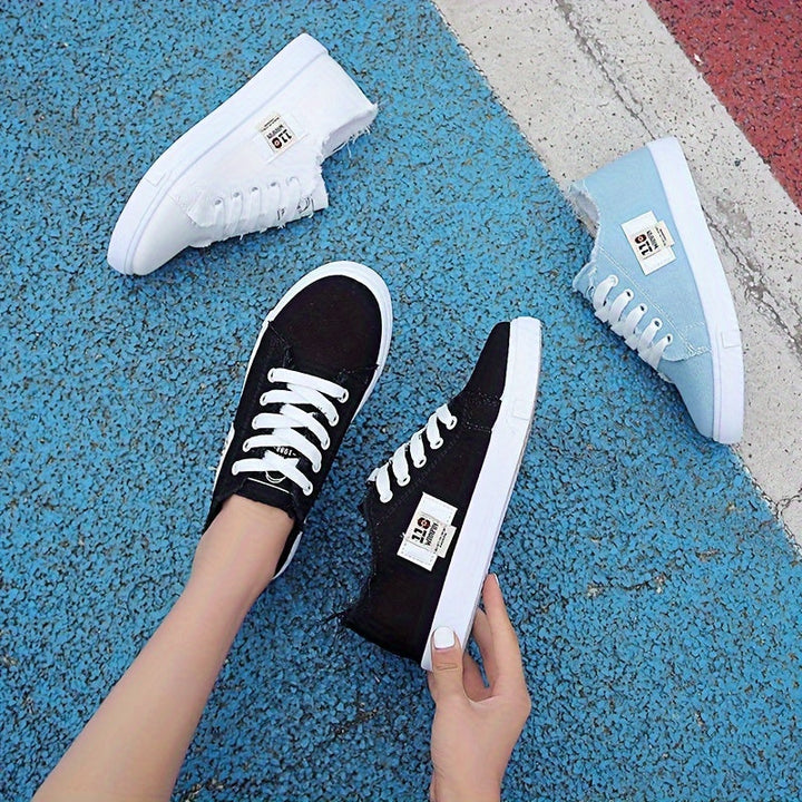 Anna – Timeless Low-Top Sneakers