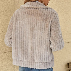 Nancy – Stylish Sherpa Jacket