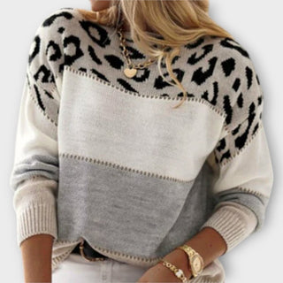 Petra – Ležérní svetr s leopardím designem