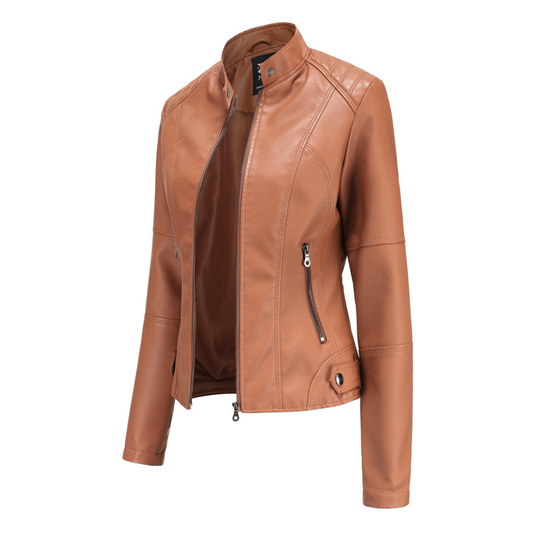 Sonia – Sleek Zip-Up Jacket