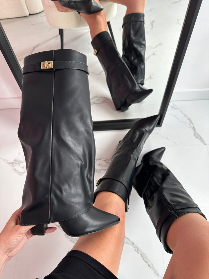 Serena – Black Leather Boots