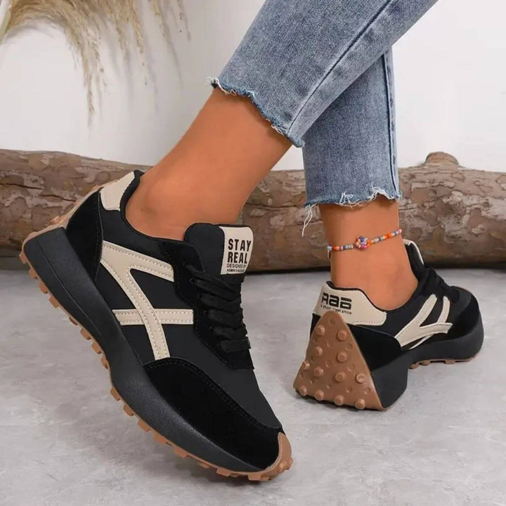 Cynthia – Modern Comfort Sneakers