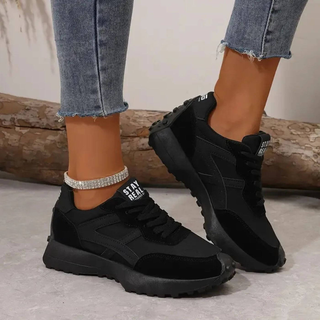 Cynthia – Modern Comfort Sneakers