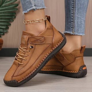 Genevieve – Orthopedic Sneakers