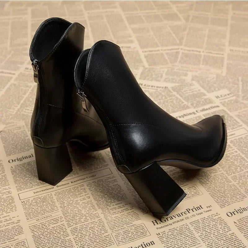 Teresa – Chrome Tip Chelsea Boots