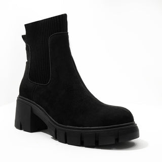 Ava – Chunky Slip-On Chelsea Ankle Boots