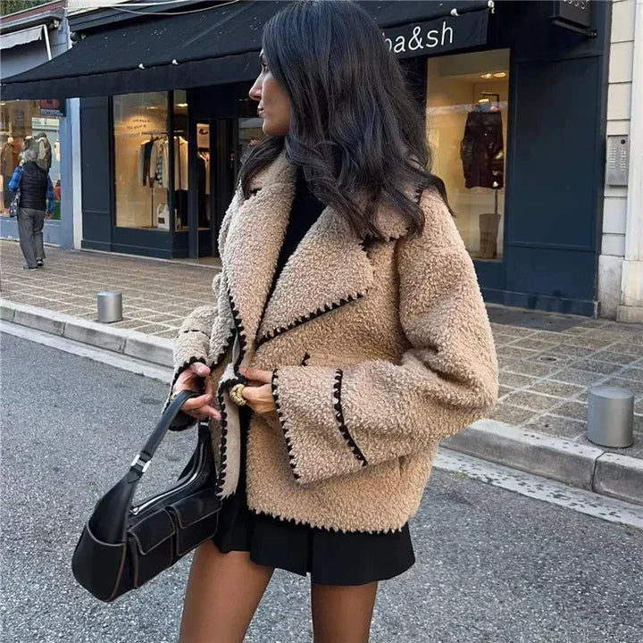 Olivia – Luxe Teddy Jacket