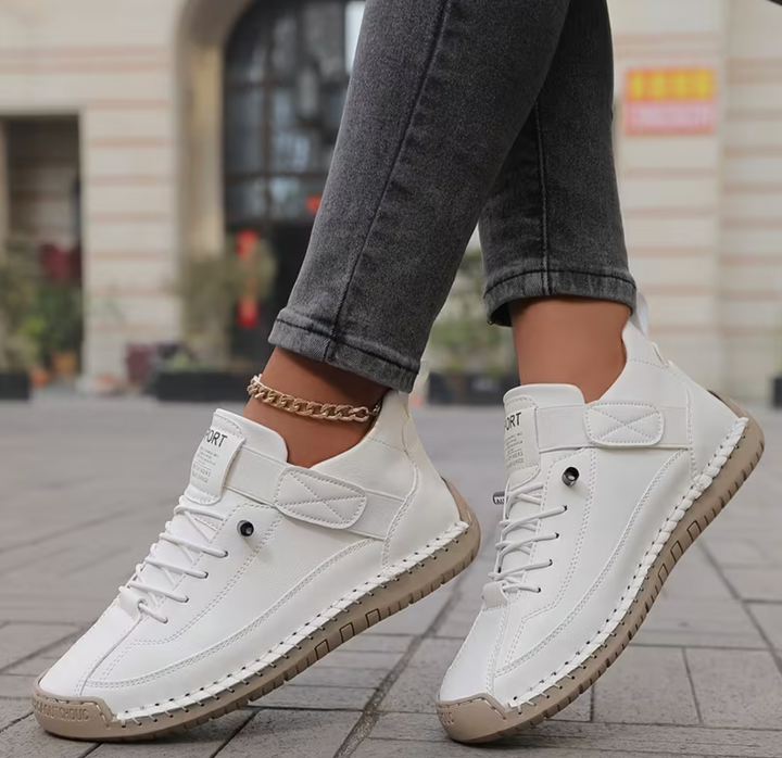 Genevieve – Orthopedic Sneakers