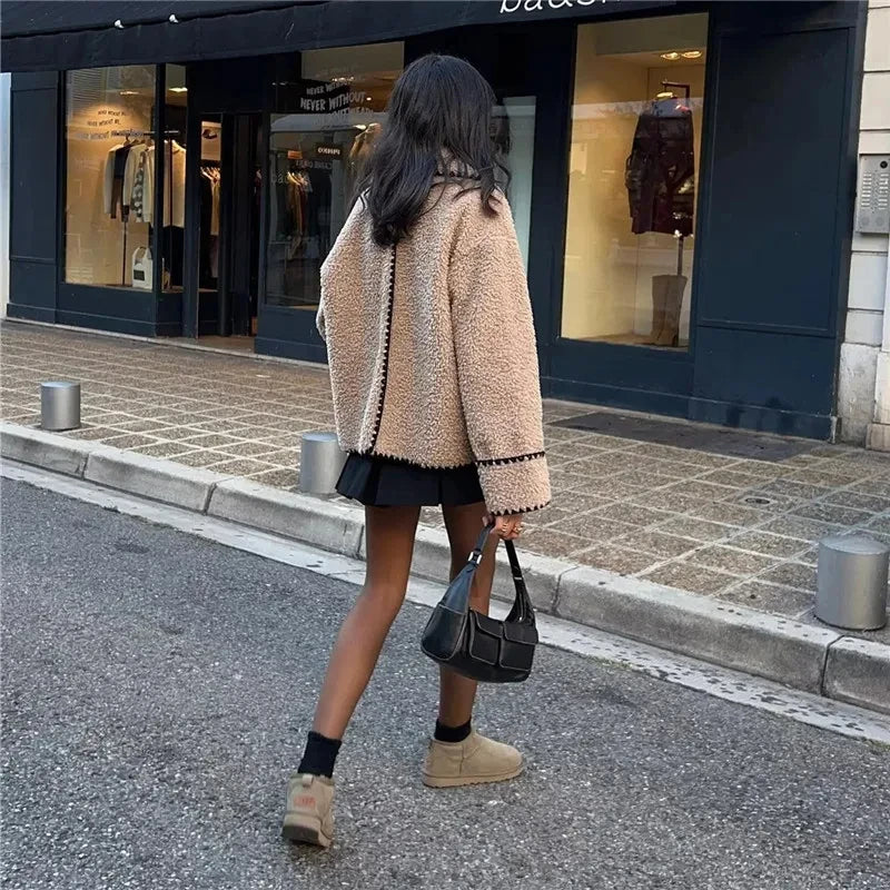 Olivia – Luxe Teddy Jacket