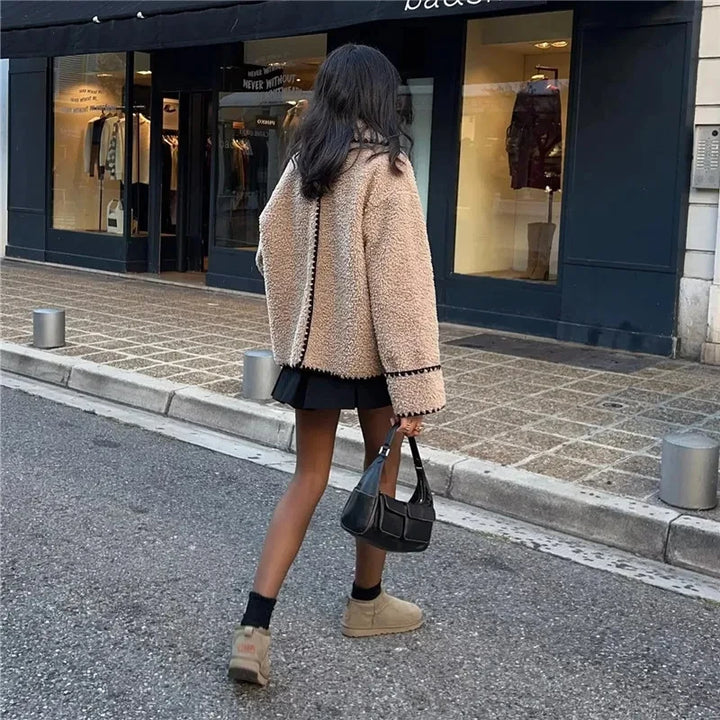 Olivia – Luxe Teddy Jacket
