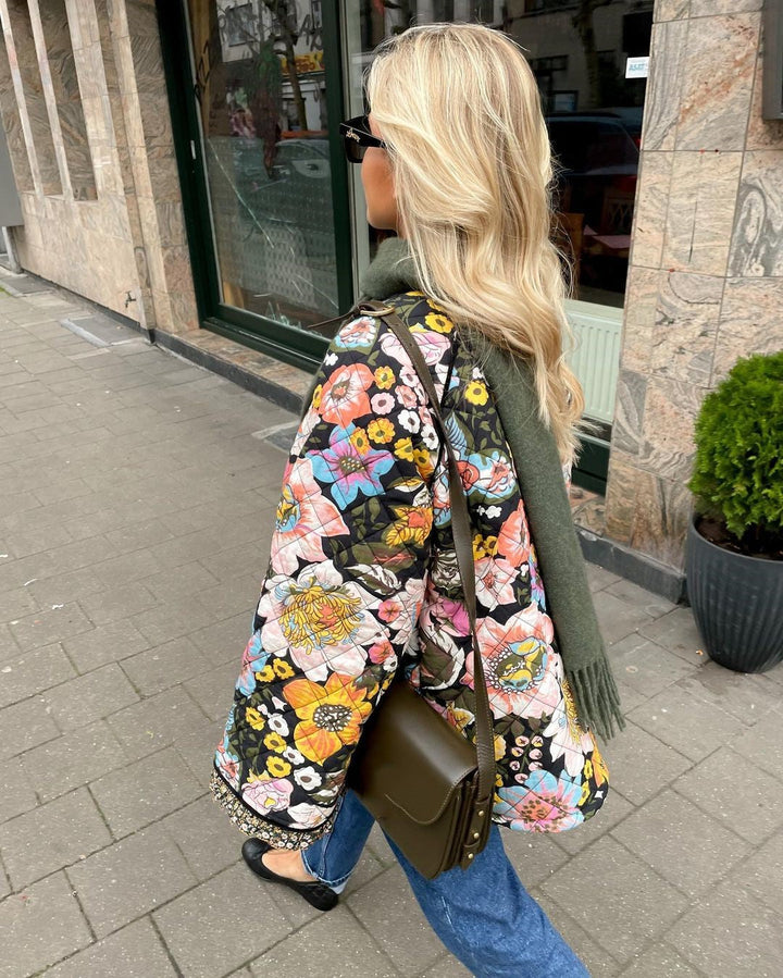 Mavis – Trendy Printed Jacket