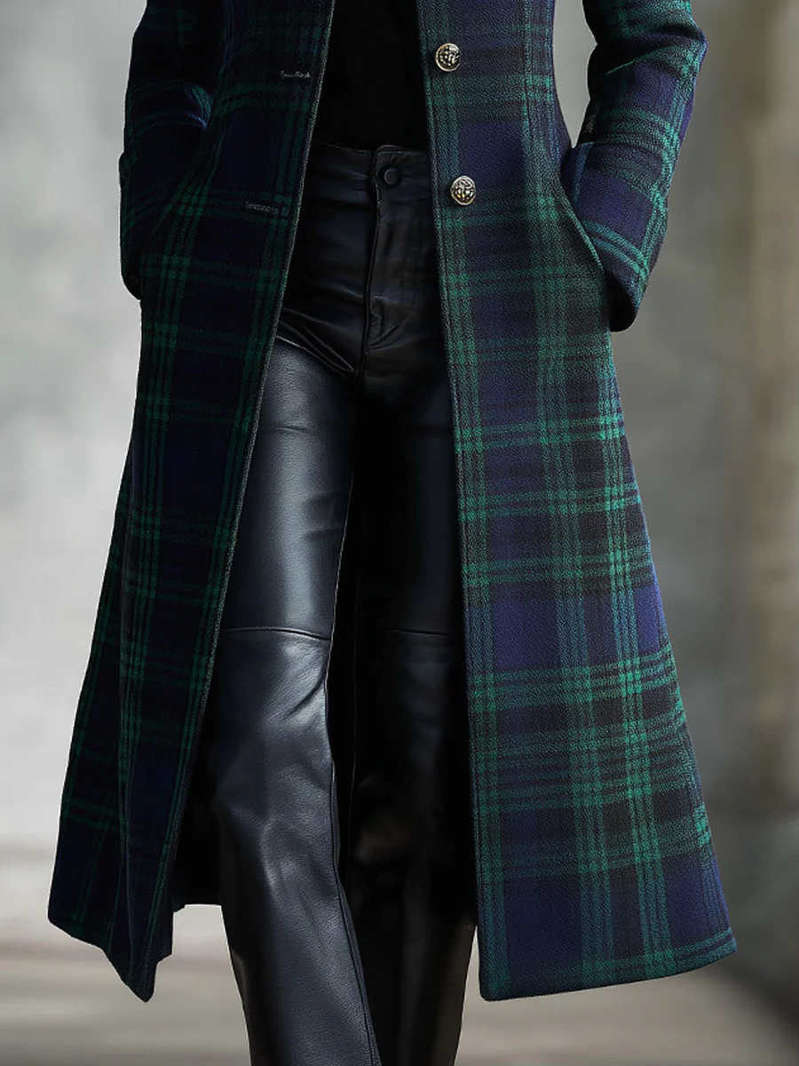 Cappotto midi a quadri con blocchi di colore verde bluastro in stile retrò