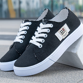 Anna – Timeless Low-Top Sneakers