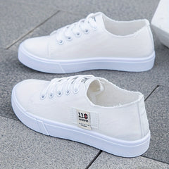 Anna – Timeless Low-Top Sneakers