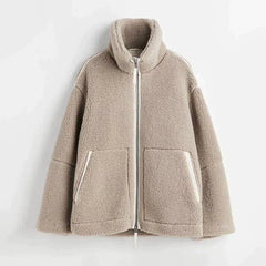 Isla – Luxe Teddy Jacket