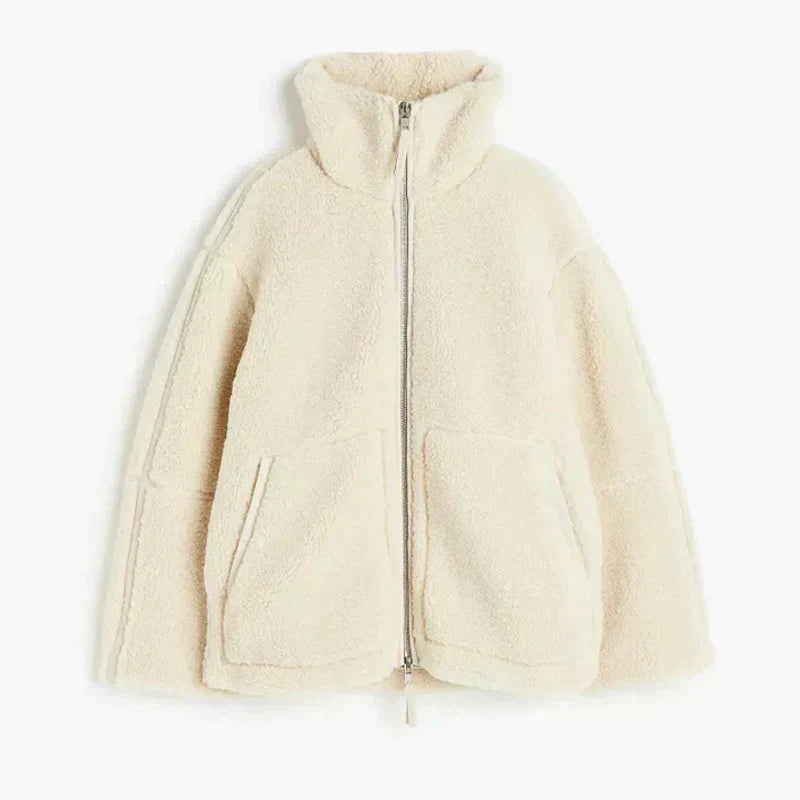 Isla – Luxe Teddy Jacket