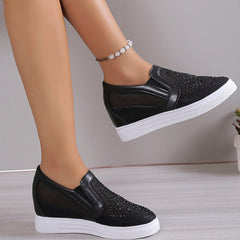 Jean – Modern Sparkle Sneakers