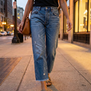 Betty – Retro Cropped Straight Jeans