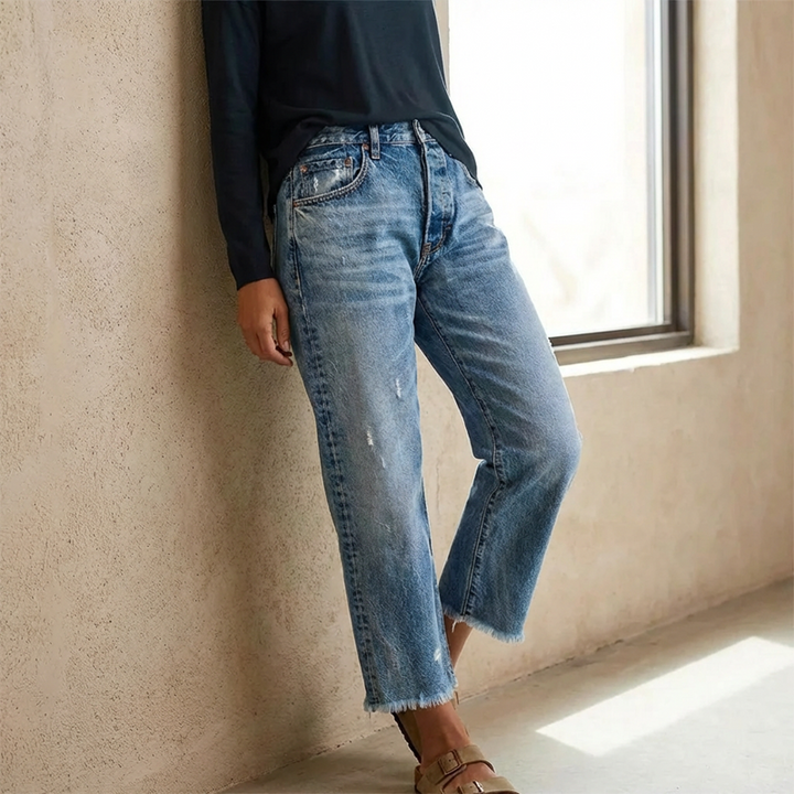Betty – Retro Cropped Straight Jeans